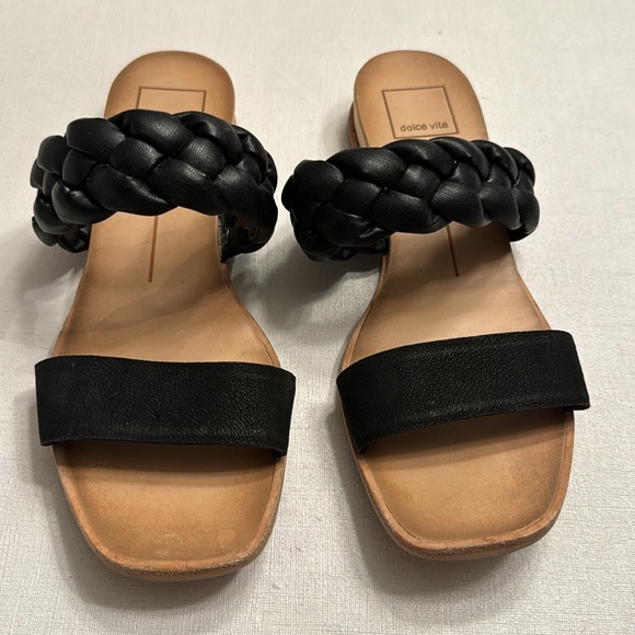 Dolce Vita Persey Black Strap Braided Sandal - Picture 3 of 8